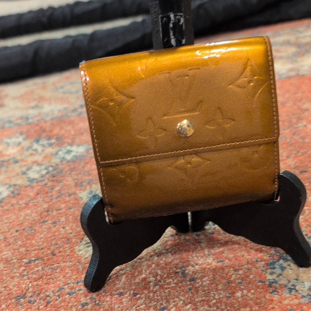 Louis Vuitton Brown/Gold Vernis Monogram Compact Wallet